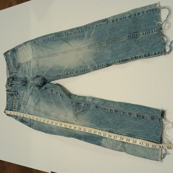 AG Aged Denim Adriano Goldschmied Patchwork Blue Distressed Cropped Jeans A10 - Picture 2 of 6